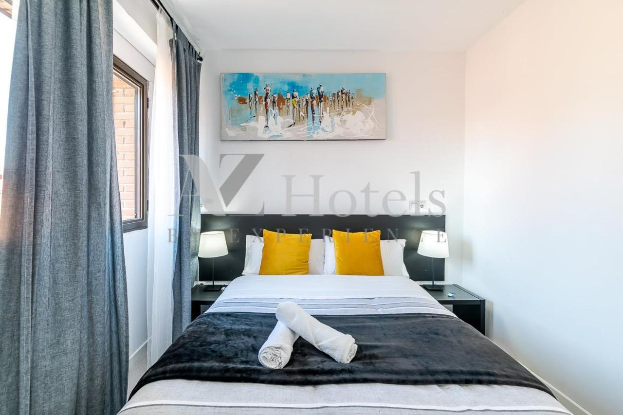 Ayz Sierra De Meira - Auto Check-In Property (Adults Only) مدريد المظهر الخارجي الصورة